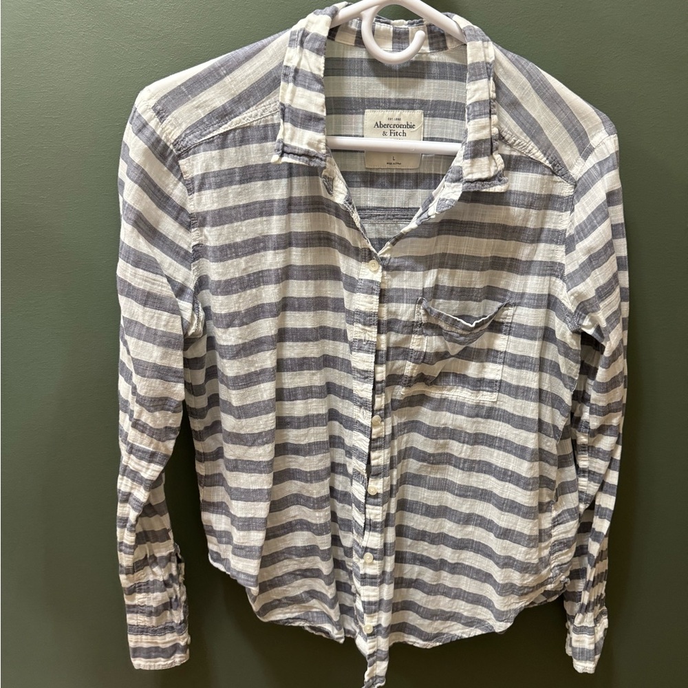 Abercrombie & Fitch Blue and White Striped Button Down Shirt